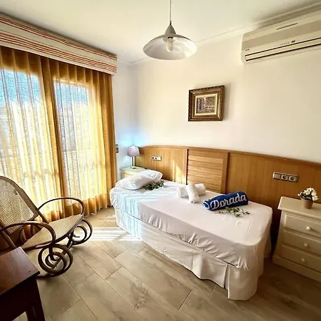 Holiday home Arenda Estada Moderna *